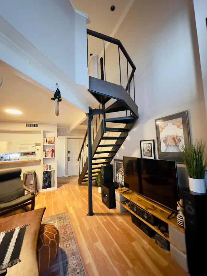 Hifi Sound & Comfort - Uptown Dallas / 2-Story Loft Dış mekan fotoğraf